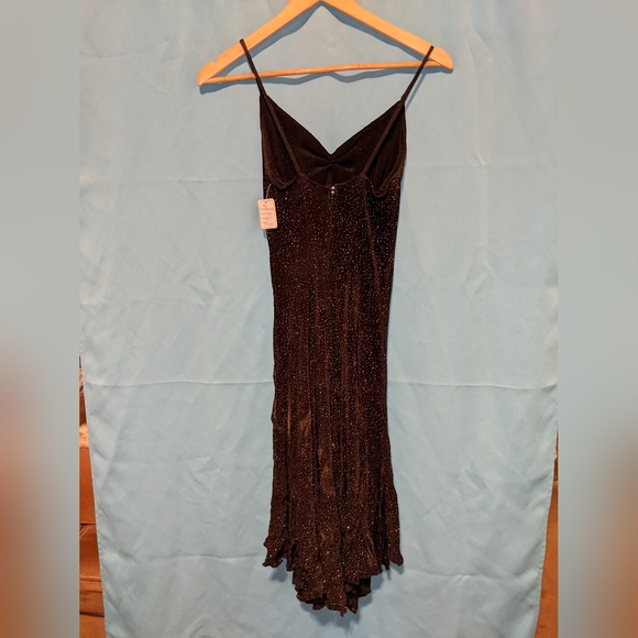 Black dress with sparkle - Picture 6 of 7